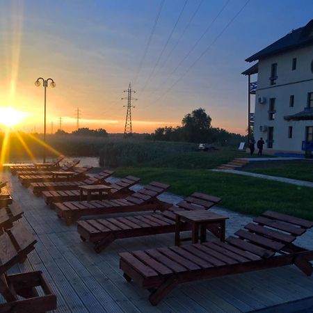 Pensiunea Obretin All Inclusive Mila Douăzeci şi Trei Dış mekan fotoğraf