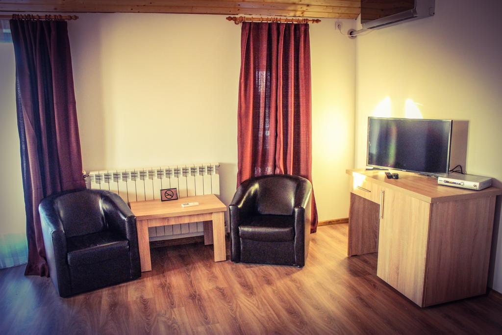 Pensiunea Obretin All Inclusive Mila Douăzeci şi Trei Dış mekan fotoğraf